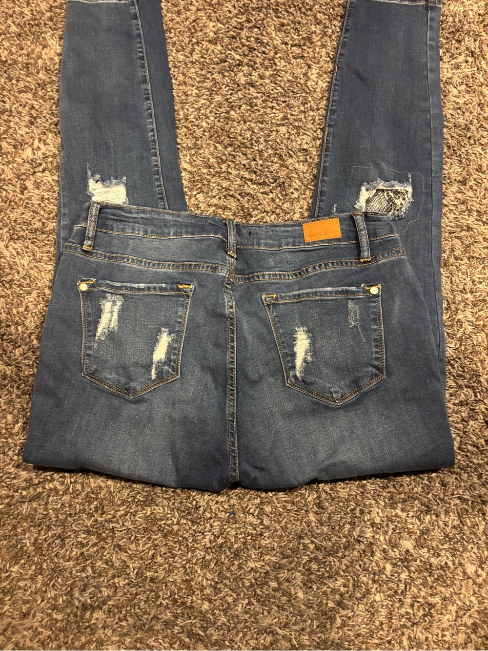 Women's Judy Blue Distressed Skinny Fit Denim Jeans - Picture 1 of 8